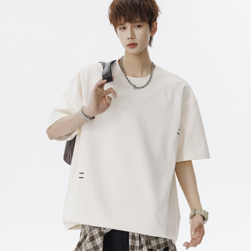 T-shirt Estiva da Uomo con Sta - Streetwear Brand Japan recensione e prezzo