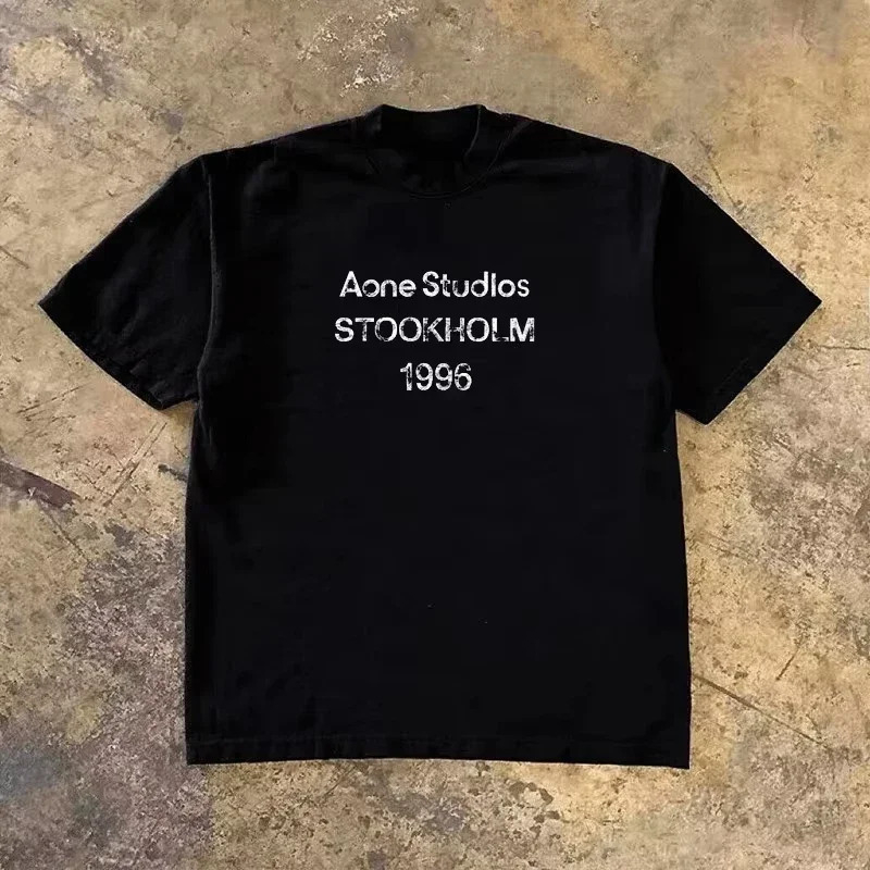 T-shirt classica con logo STOC - Streetwear Brands Logo recensione e prezzo