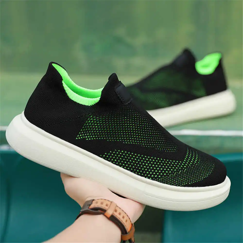Calze con plateau scarpe marro - Streetwear Brand From China recensione e prezzo